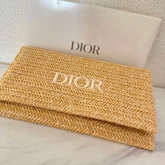 Dior Tan Woven Rattan Straw Clutch - Picture 1 of 5